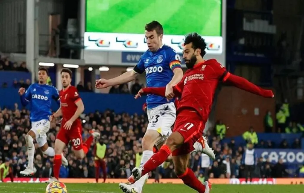 ليفربول وإيفرتون