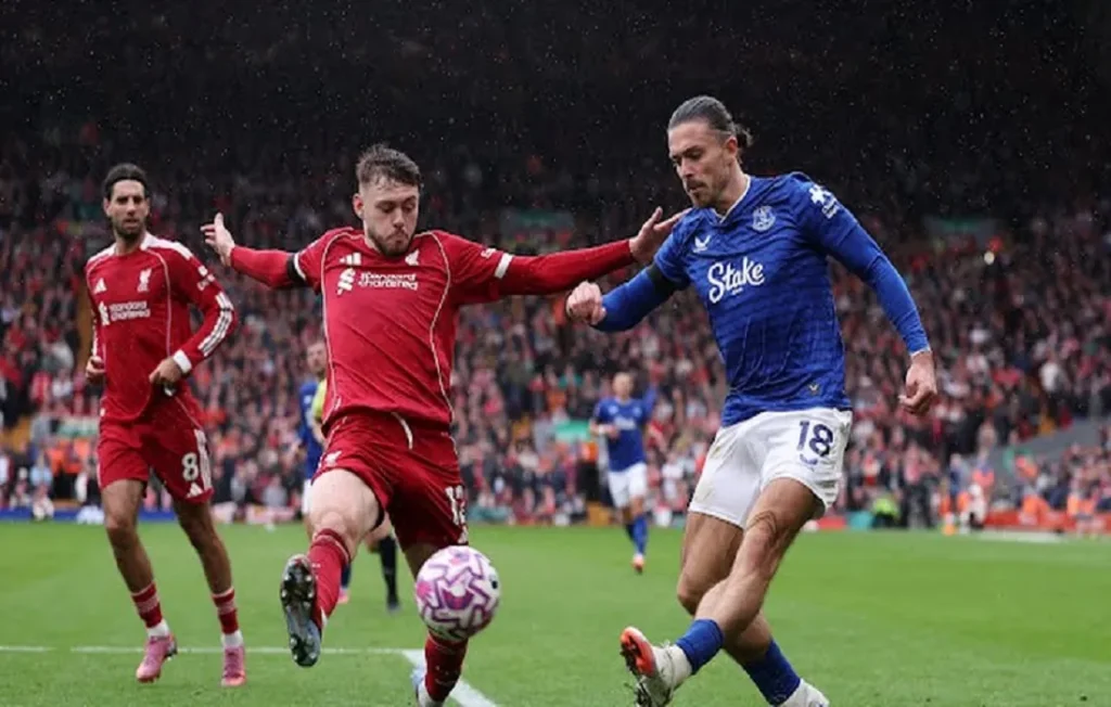 ليفربول وإيفرتون