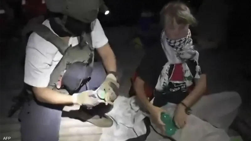 الجيش الإسرائيلي يعتلي أسطول الصمود العالمي واعتقال غريتا نوربيرغ من فيديو وزعته الخارجية الإسرائيلية