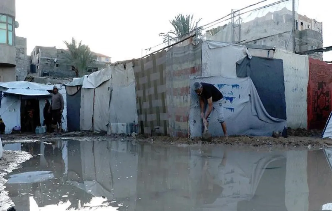 أهالي قطاع غزة في مواجهة الشتاء ونقص المساعدات والخيام الغارقة