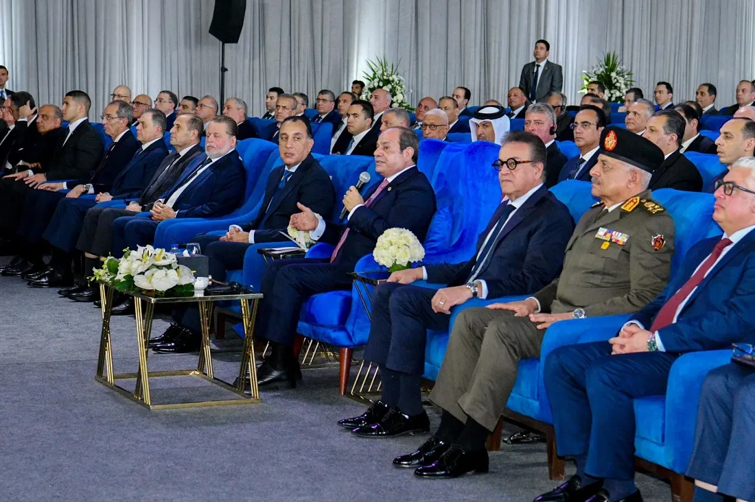 الرئيس المصري خلال افتتاح مجموعة من المحطات البحرية