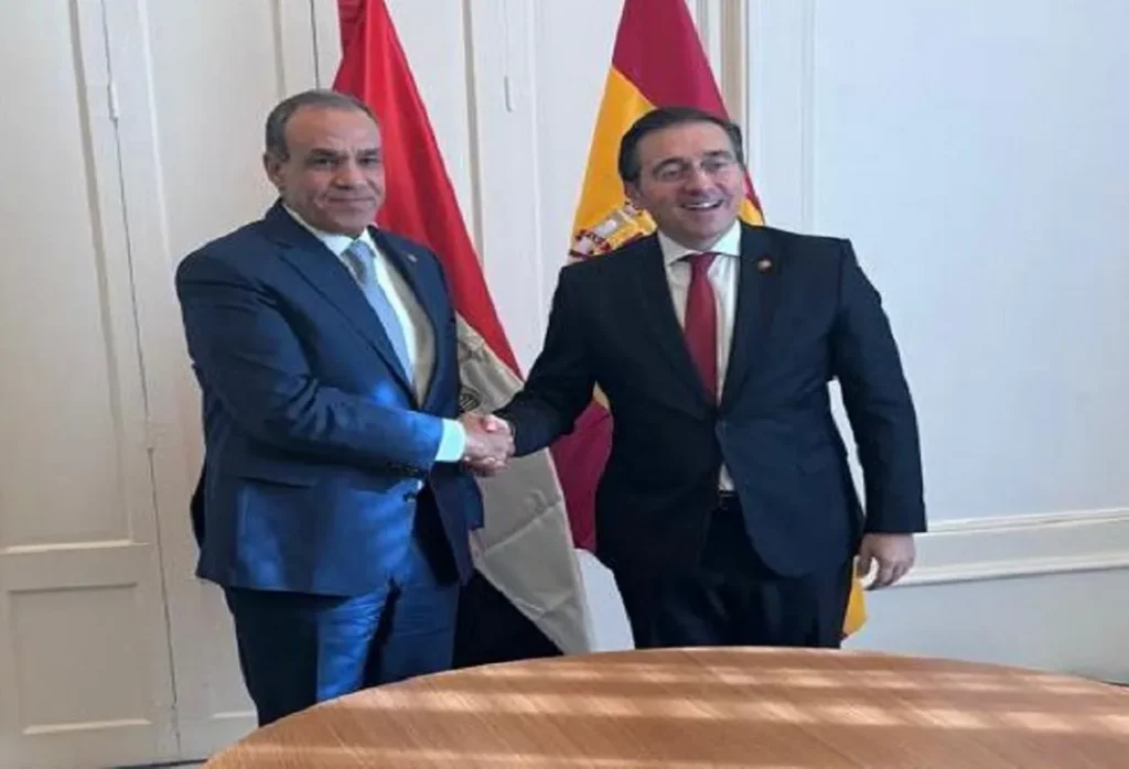 وزير الخارجية المصري مع نظيره الإسباني