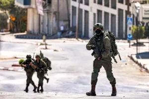 قوات جيش الاحتلال الإسرائيلي تواصل عدوانها على الضفة الغربية - أرشيفية