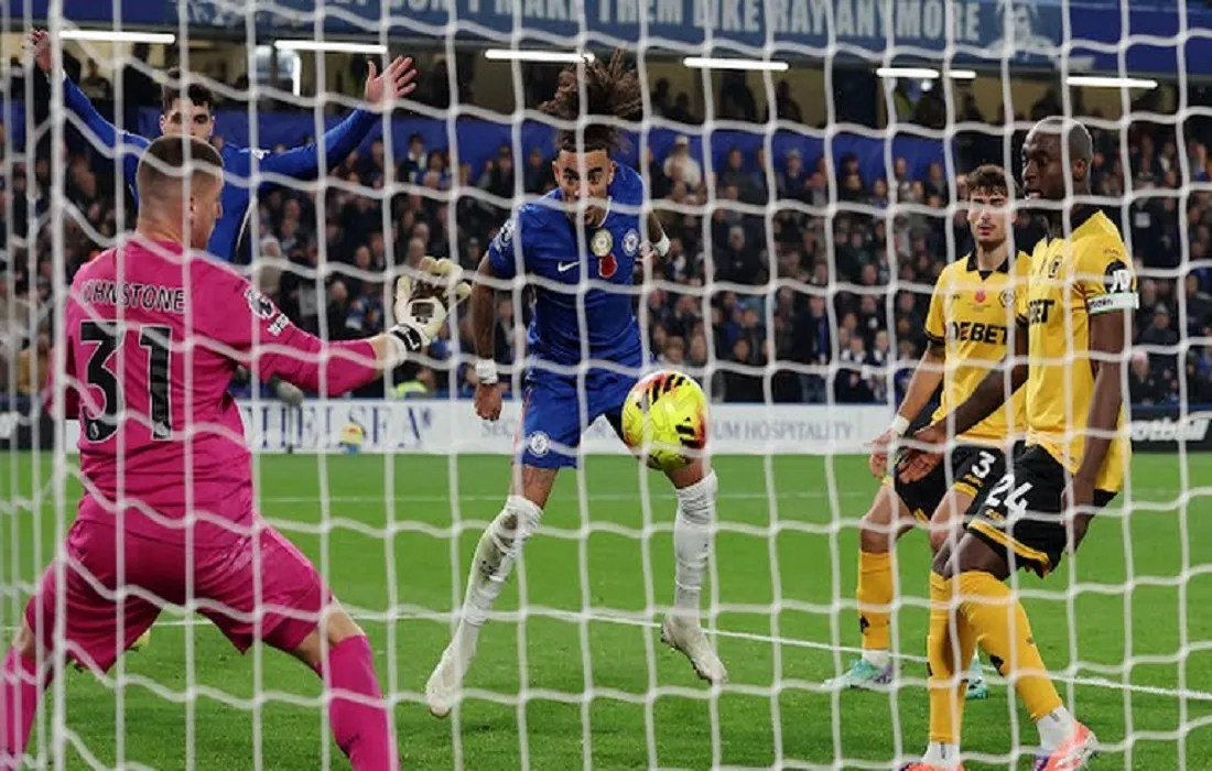 تشيلسي ووولفرهامبتون في الدوري الإنجليزي ( صورة من رويترز)