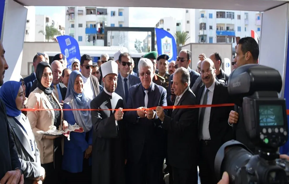 وزير التعليم العالي يفتتح مستشفى جامعة بورسعيد