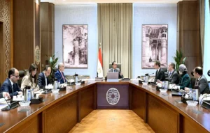 اجتماع مدبولي بمجلس الوزراء