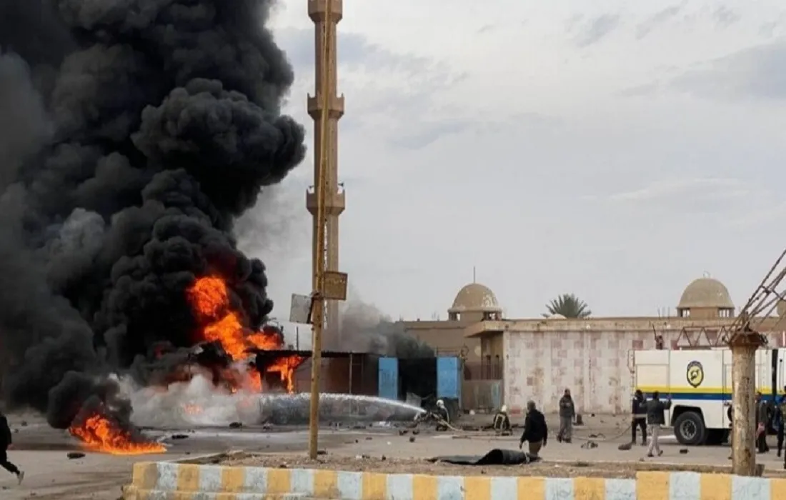 الانفجار العنيف لسيارة تابعة لوزارة الدفاع السورية ( الصورة من التلفزيون السوري )