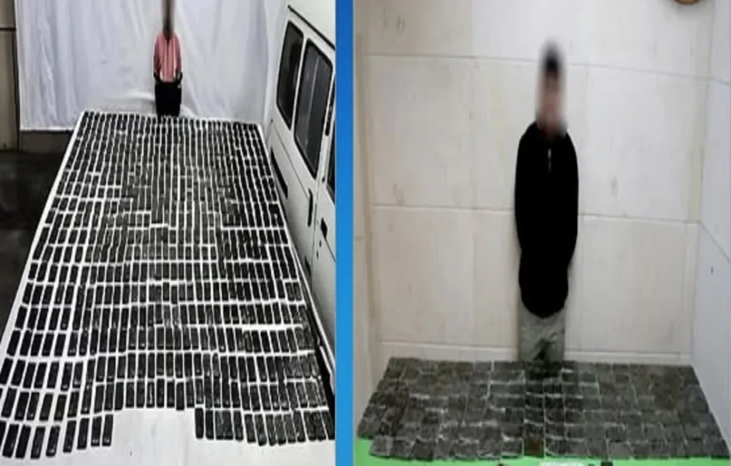 متهمان وأمامهما المضبوطات