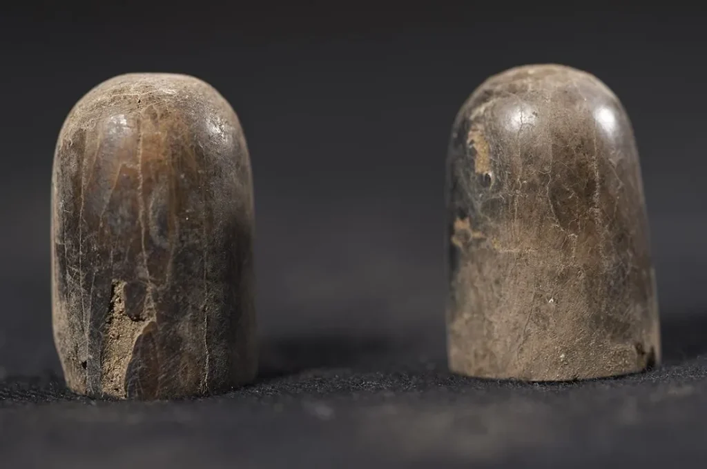 إحدى محتويات المعبد