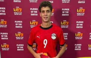 نجم شباب الأهلي حمزة عبدالكريم وعرض رسمي من برشلونة