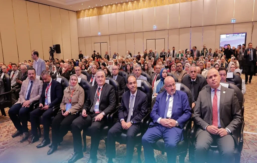 حضور المؤتمر