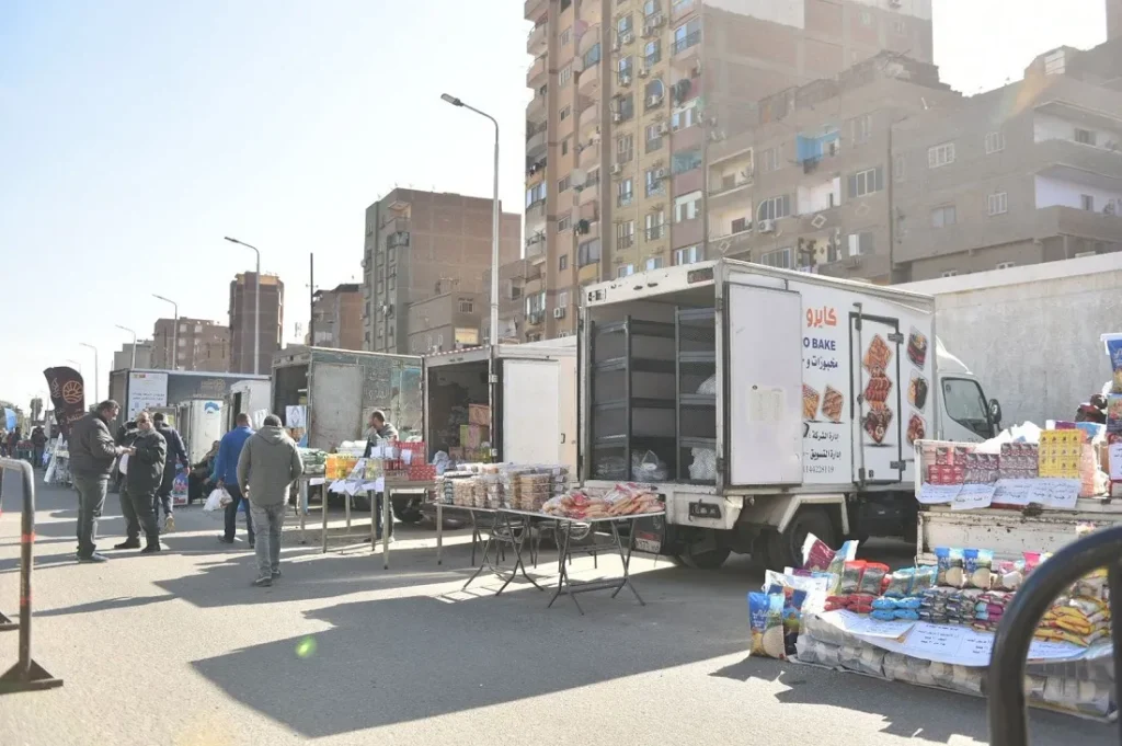 سوق اليوم الواحد بإمبابة