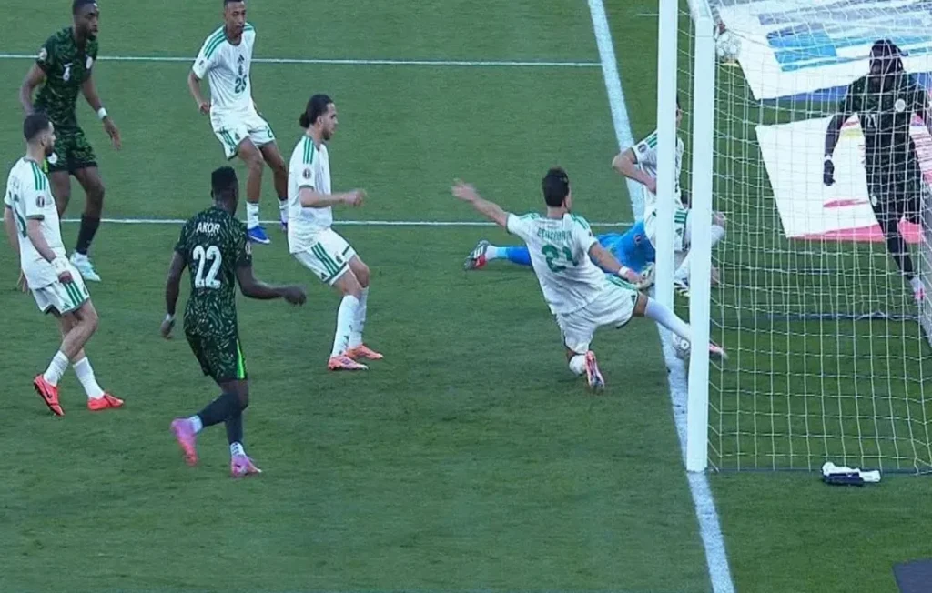 الجزائر ونيجيريا