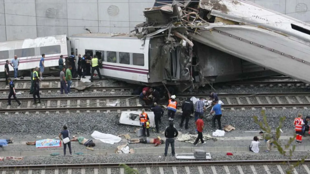 حادث قطار إسبانيا