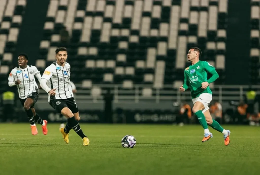 الشباب والنجمة