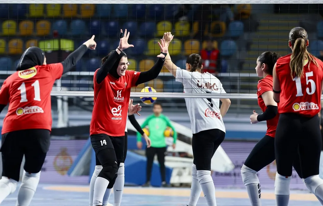 سيدات طائرة الأهلي أبطال السوبر المصري