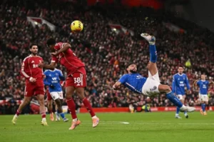 من مباريات اليوم ليفربول وسندرلاند