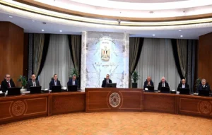 الدكتور مصطفى مدبولي رئيس الوزراء يلتقي رؤساء اللجان النوعية بالنواب