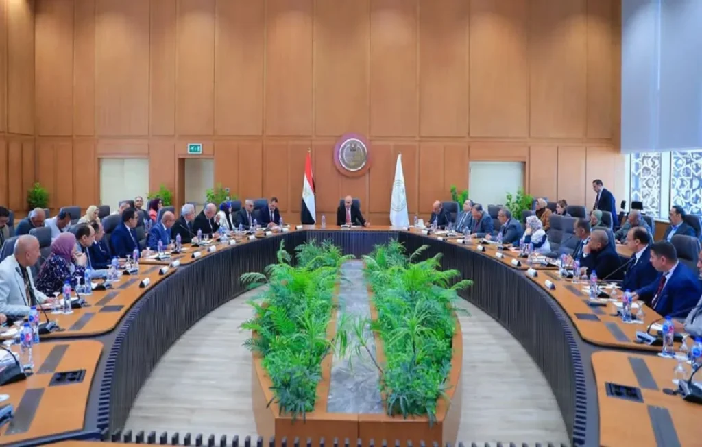 اجتماع وزير التربية والتعليم اليوم