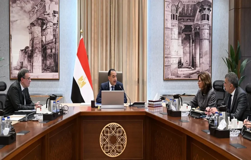 اجتماع الدكتور مصطفى مدبولي رئيس مجلس الوزراء بالعاصمة الجديدة