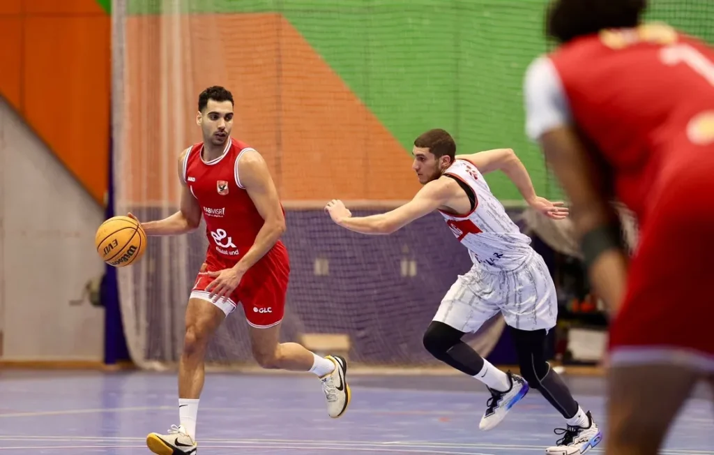 الأهلي مع سبورتنج السكندري في كرة السلة - أرشيفية