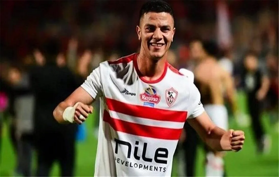 محمد شحاتة نجم خط وسط نادي الزمالك