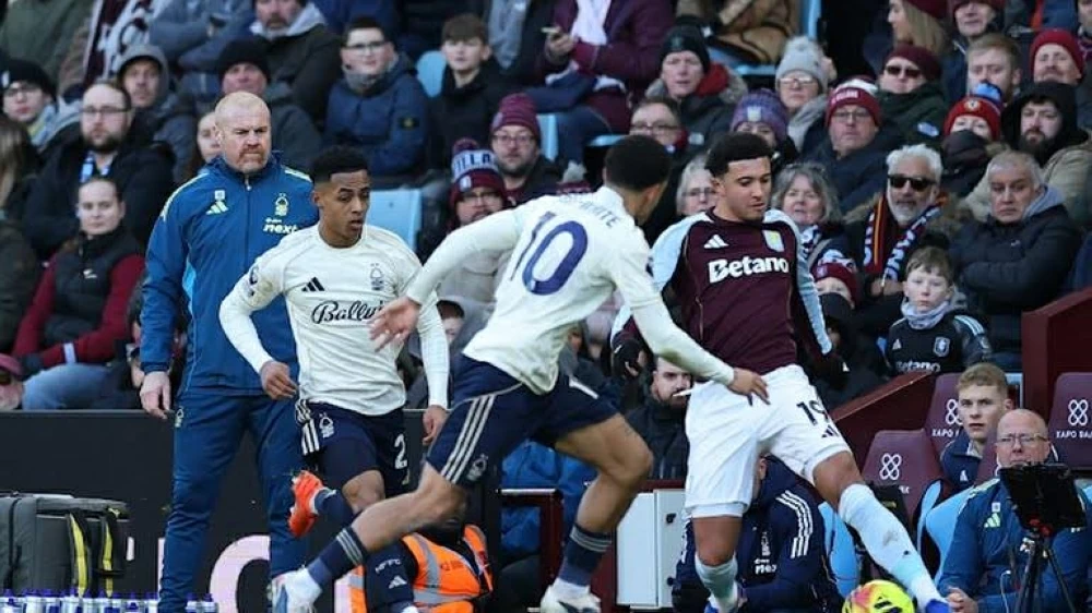  نوتنجهام فورست وأستون فيلا