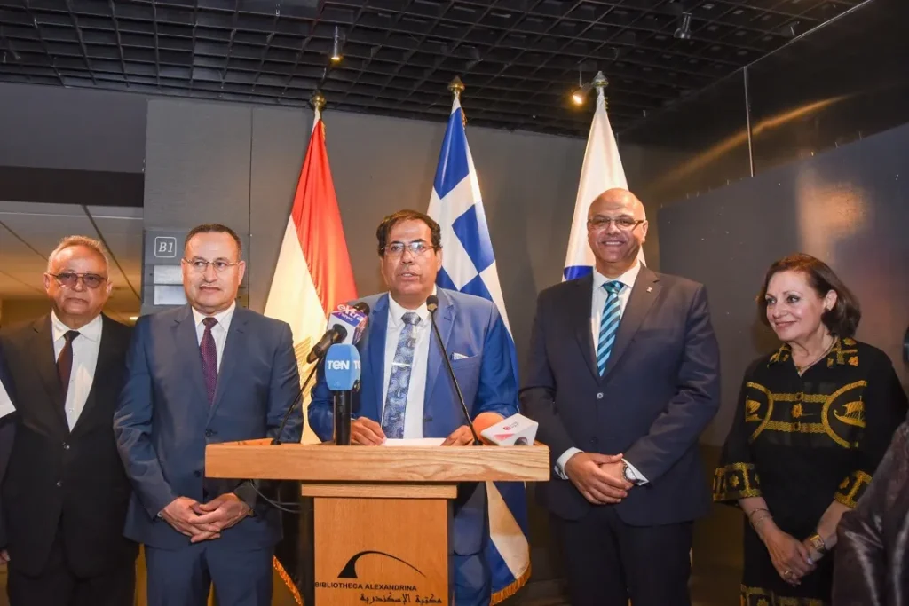 افتتاح معرض كنوز مدفونة و«عشرون عامًا من الحفائر في حدائق الشلالات 2006–2026» بحضور وزير التعليم العالي ومحافظ الإسكندرية