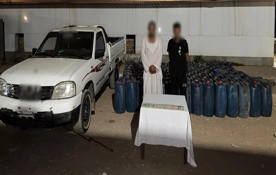 المخزن الذي أعد لتخزين المواد البترولية والمتهمان والسيارة المعدة لنقل المضبوطات