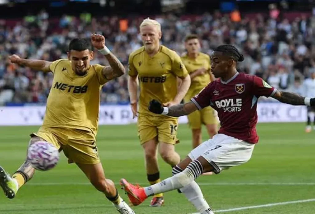 من مباريات اليوم كريستال بالاس ووست هام