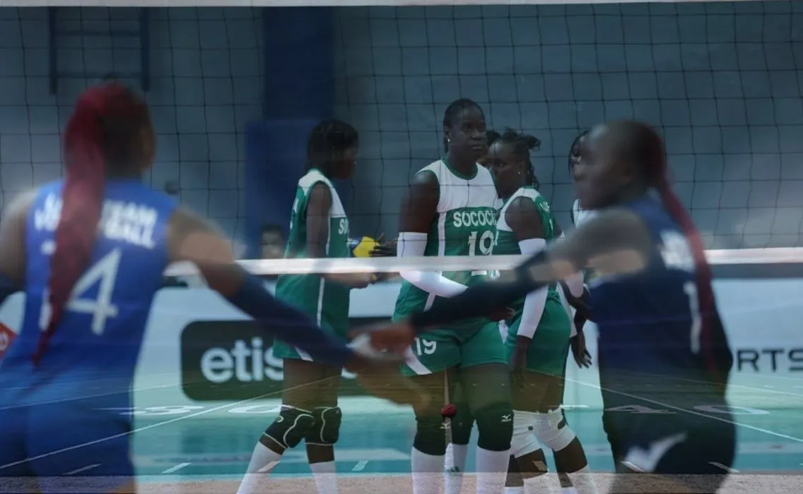 ليتو الكاميروني وڤايبرز النيجيري ببطولة إفريقيا في طائرة السيدات