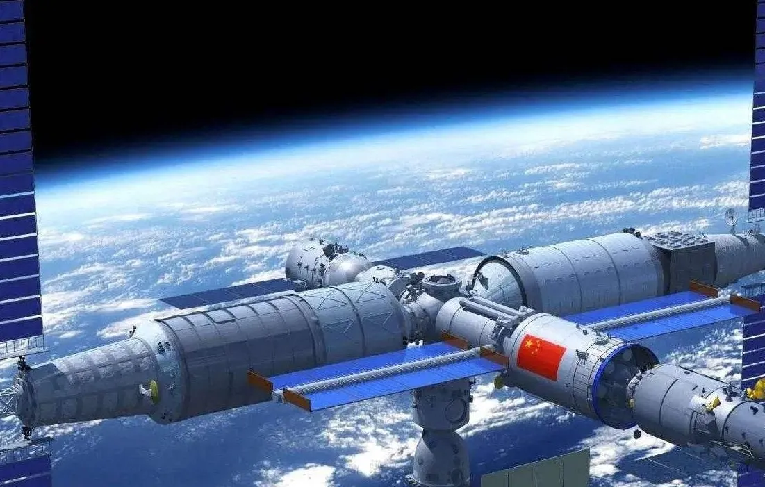 تطوير "قارب الأحلام" الصيني للانطلاق للقمر