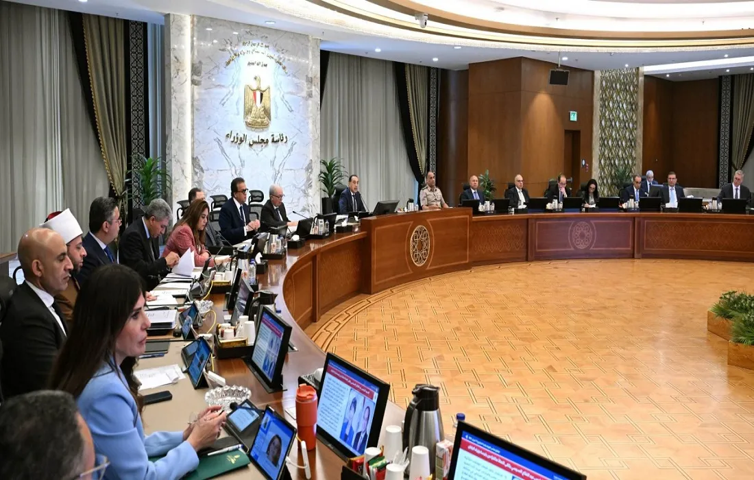 أثناء إلقاء الدكتور أحمد رستم وزير التخطيط بيانه