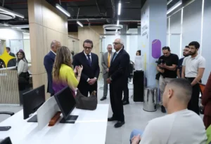 وزير الصحة خلال افتتاح جامعة "هيرتفوردشاير" بالعاصمة الجديدة