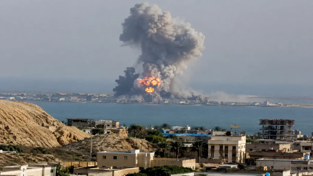 دوي انفجار في جزيرة قشم الإيرانية وسط متابعة لمعرفة أسباب الحادث