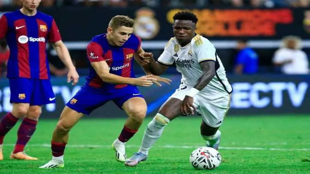 ريال مدريد برشلونة الدوري الإسباني