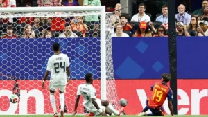 إسبانيا ضد السعودية في كأس العالم