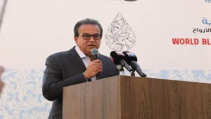 وزير الصحة يدعو المواطنين للمشاركة في دعم بنوك الدم تحت شعار" تبرعك حياة "