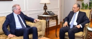 كريستوف بيجو الممثل الخاص للاتحاد الأوروبي لعملية السلام في الشرق الأوسط في اجتماع سابق مع وزير الخارجية المصري