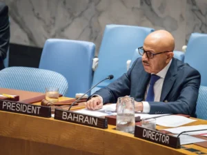وزير الخارجية البحريني عبد اللطيف الزياني