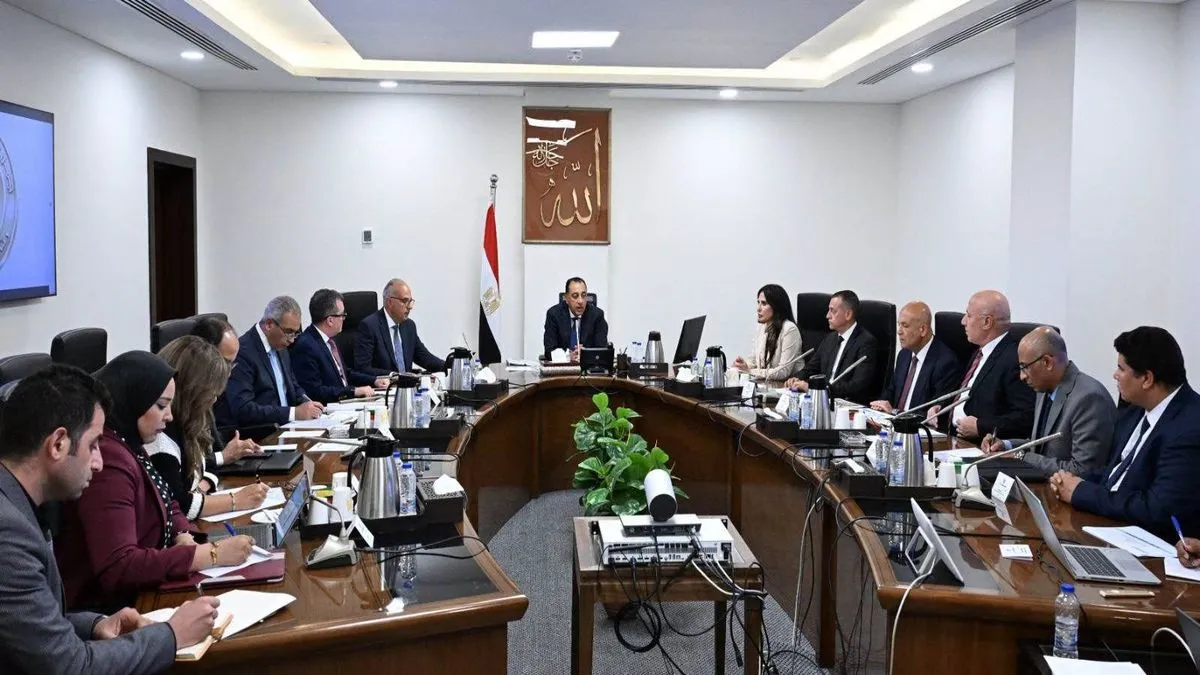 اجتماع مدبولي لتطوير وتنمية منطقة الساحل الشمالي الغربي