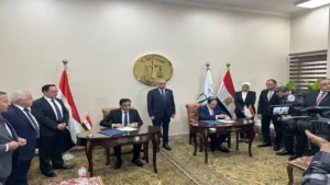 افتتاح مكتب تصديقات وزارة الخارجية بالتجمع الأول