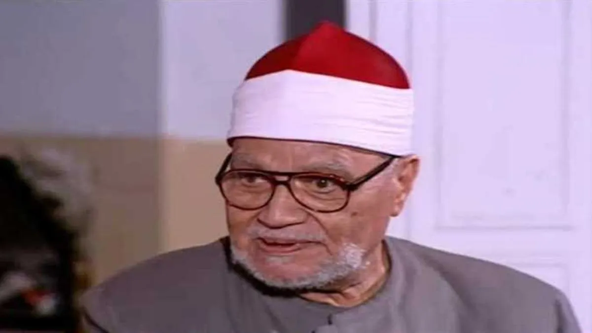 القارئ الراحل الكبير الشيخ أبو العينين شعيشع