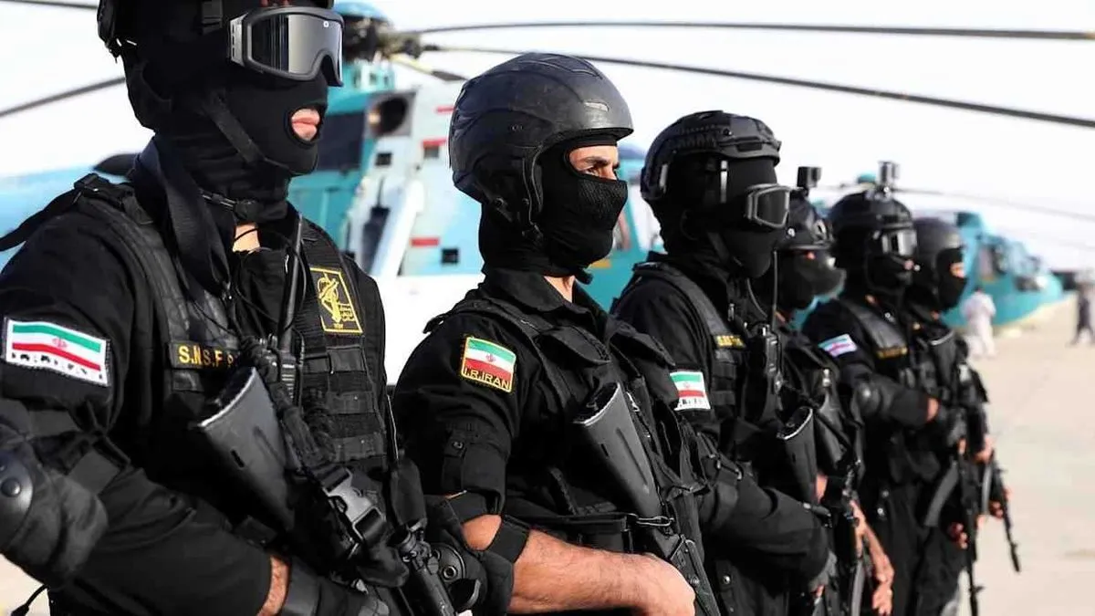 عدد من رجال أفراد قوات الأمن الإيرانية – صورة أرشيفية