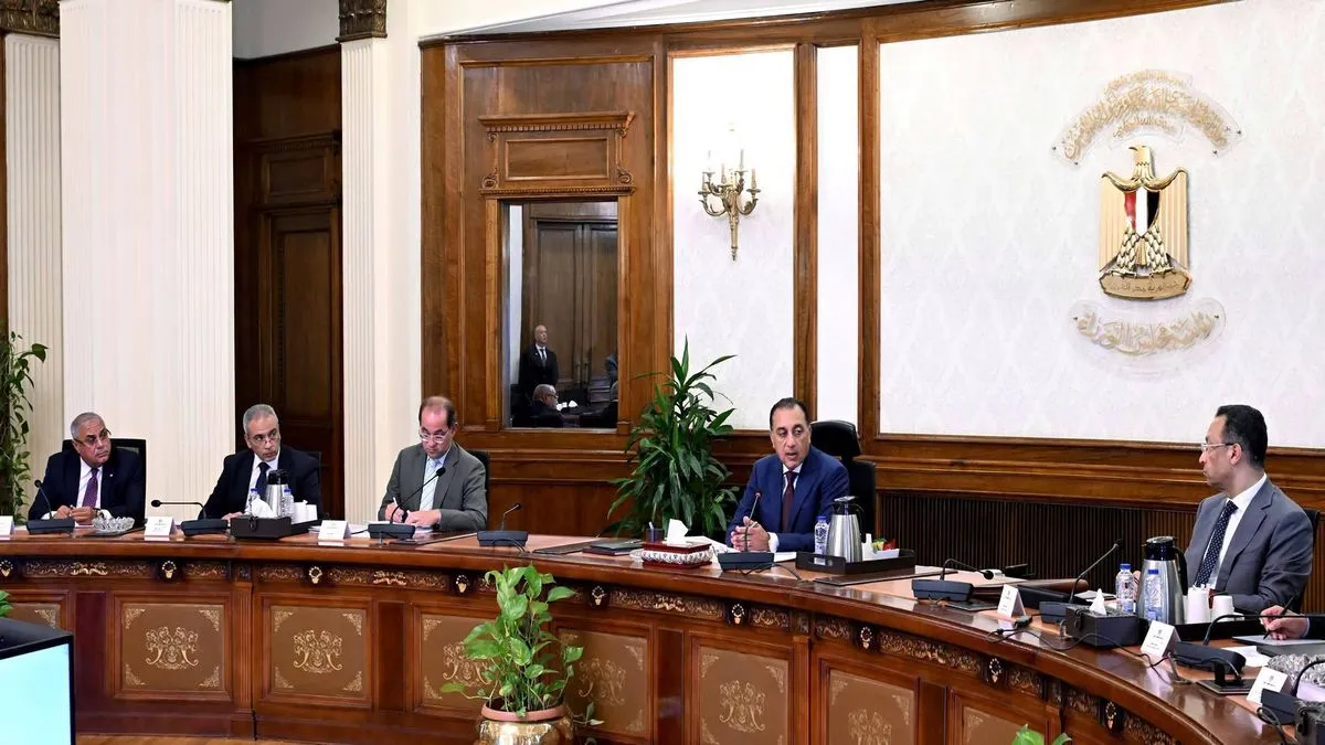 مدبولي يتابع مشروعات التحول الرقمي وتطوير الاتصالات