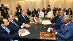 اجتماع وزير الخارجية المصري مع سيميون إيسونو وزير خارجية وغينيا الاستوائية
